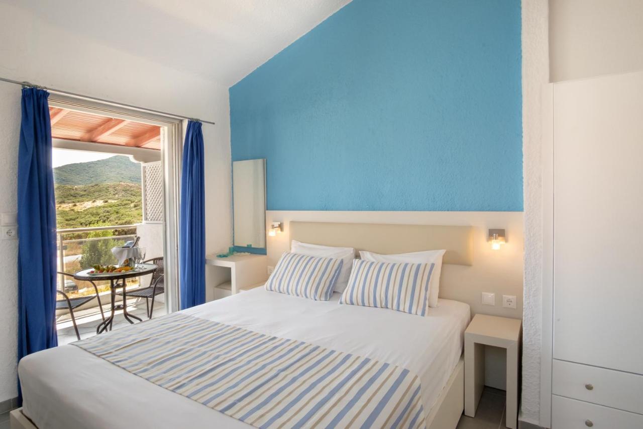Blue Senses Apartments Sarti Exterior photo