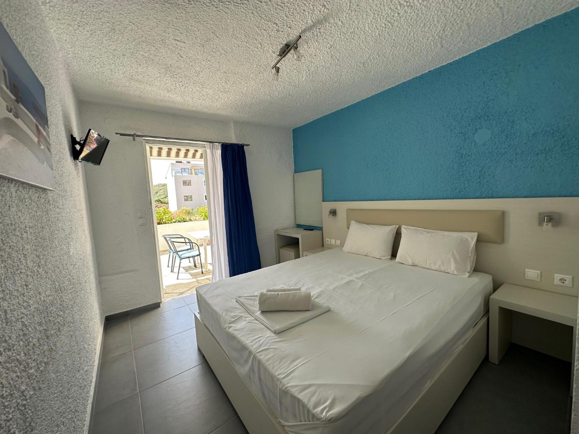 Blue Senses Apartments Sarti Exterior photo